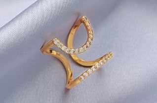 Chic Cold Nail Statement Ring